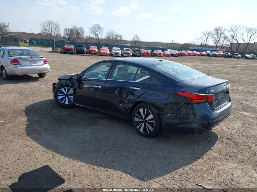 2022 Nissan Altima Sv Fwd