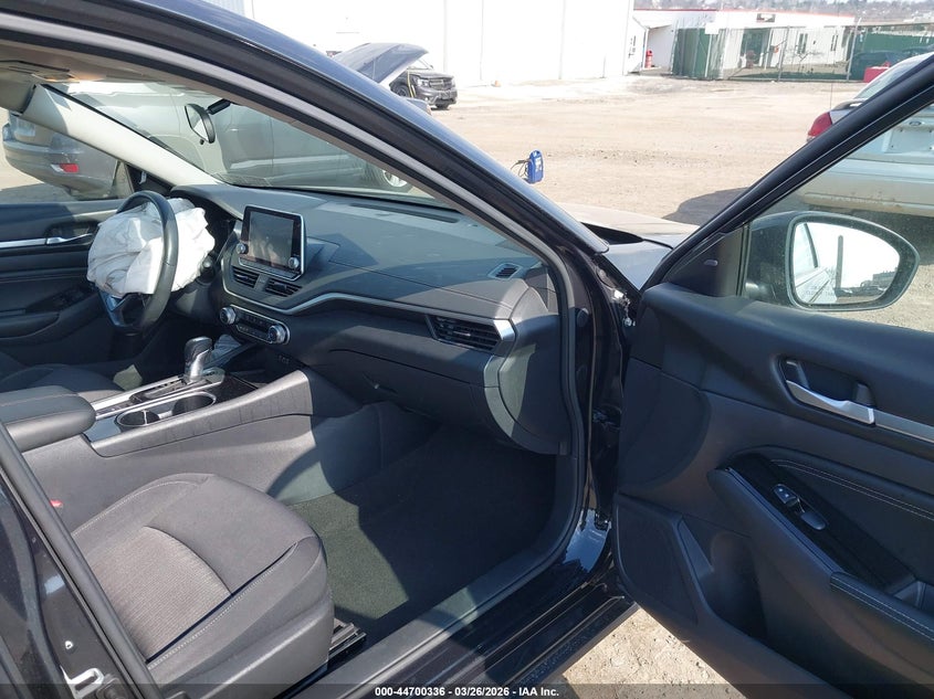 2022 Nissan Altima Sv Fwd