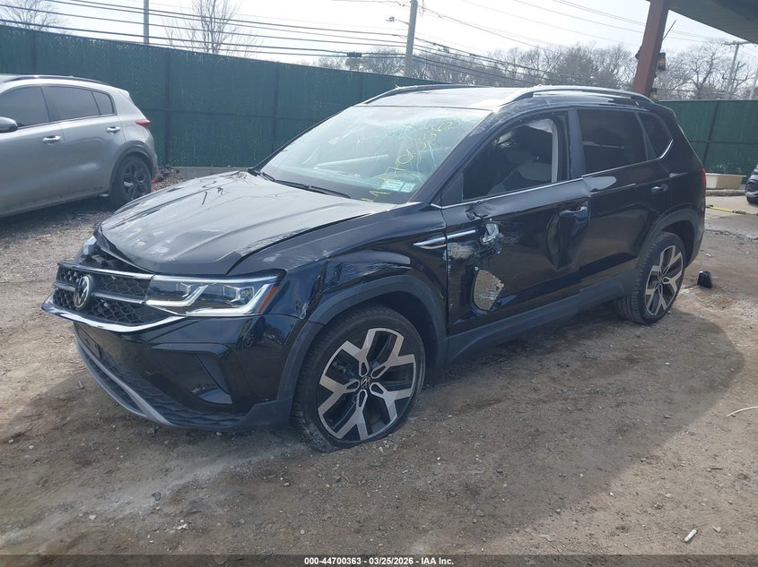 2023 Volkswagen Taos 1.5T Sel