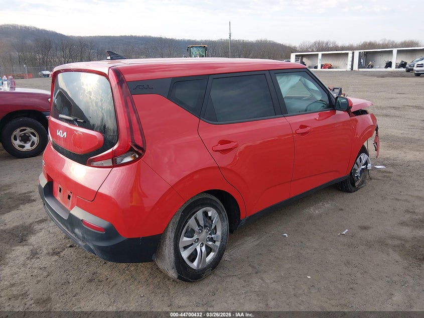 2022 Kia Soul Lx
