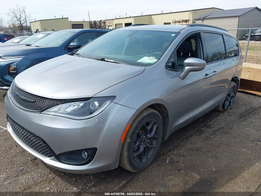 2018 Chrysler Pacifica Touring L Plus