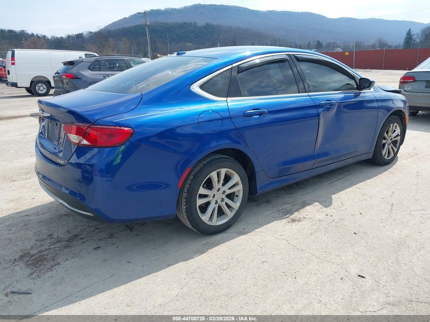 2015 Chrysler 200 Limited