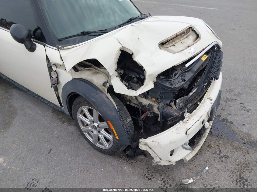 2012 Mini Cooper S Clubman VIN: WMWZG3C51CTY37609 Lot: 44700729