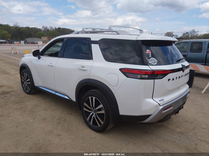 2025 Nissan Pathfinder Platinum 4Wd