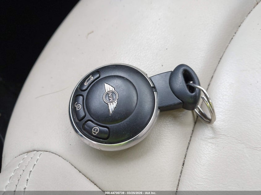 2014 Mini Countryman Cooper S VIN: WMWZC3C52EWP26077 Lot: 44700739