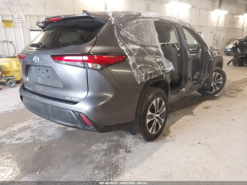 2022 Toyota Highlander Xle