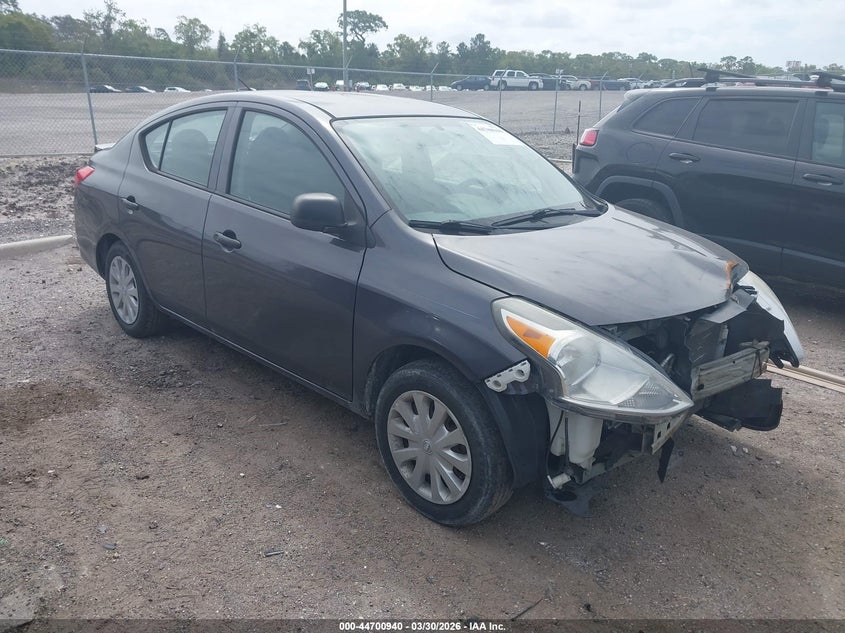 2015 Nissan Versa