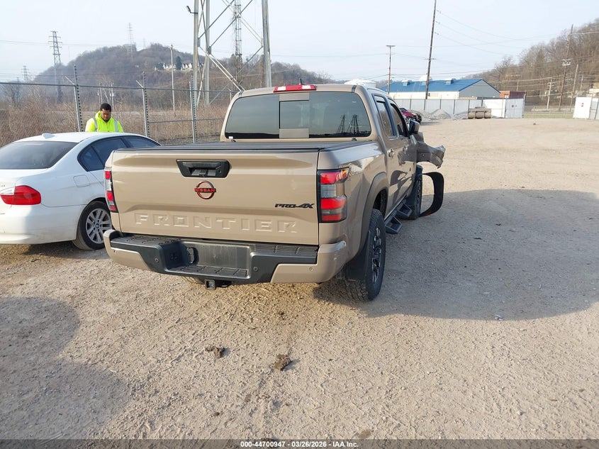 2024 Nissan Frontier Pro-4X 4X4