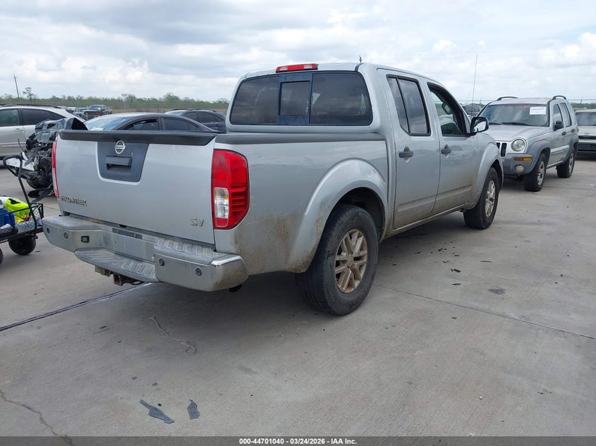 2015 Nissan Frontier Sv