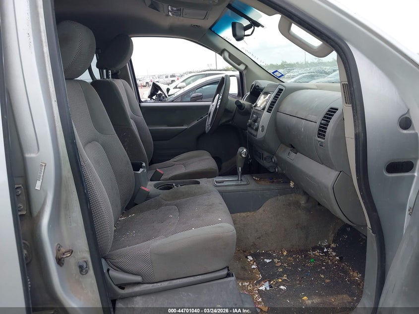 2015 Nissan Frontier Sv