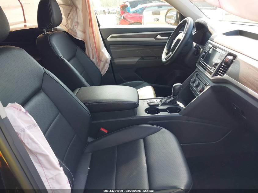 2023 Volkswagen Atlas 2.0T Se