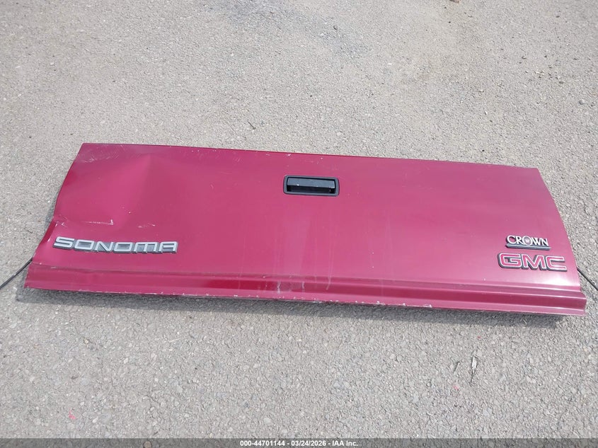 2001 GMC Sonoma Sls VIN: 1GTCS19W018133784 Lot: 44701144