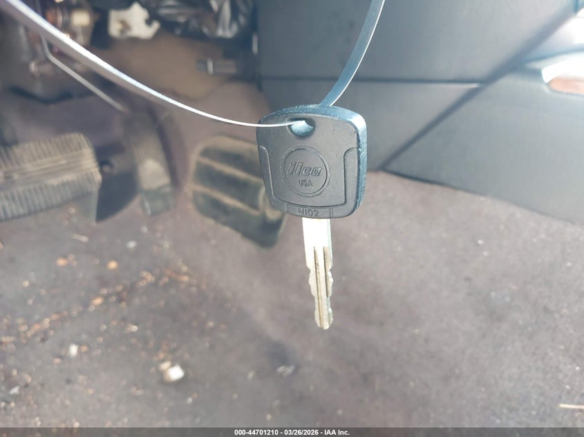 2003 Nissan Pathfinder Le VIN: JN8DR09XX3W703182 Lot: 44701210