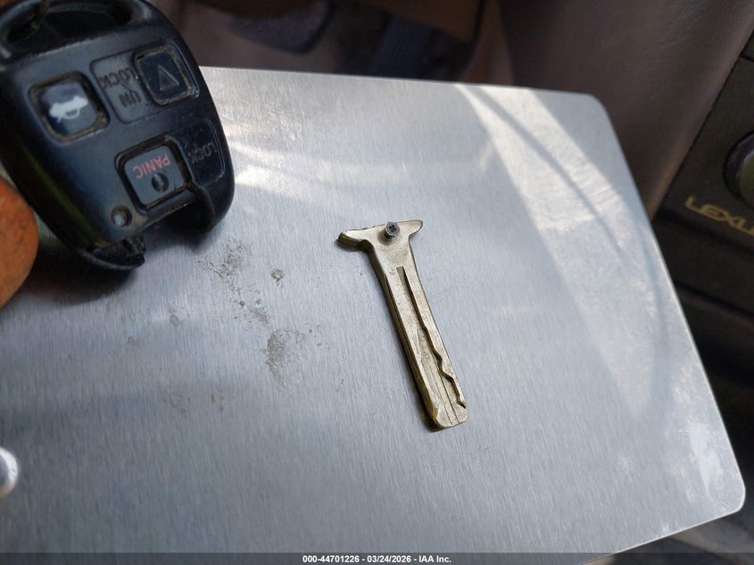 2003 Lexus Gs 300 VIN: JT8BD69S530185136 Lot: 44701226