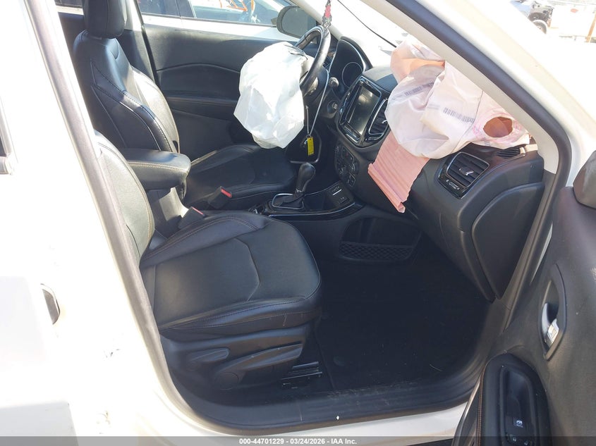 2020 Jeep Compass Limited Fwd