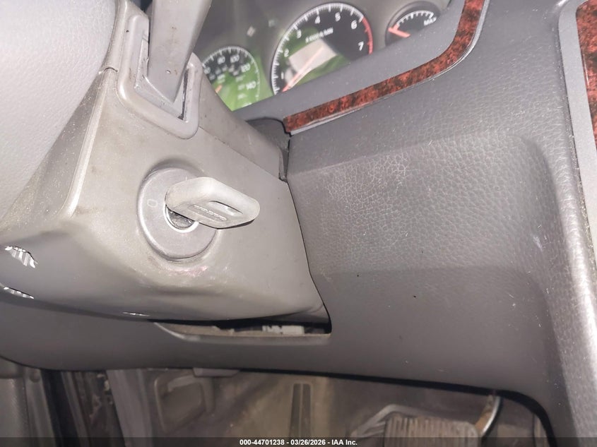 2001 Volvo S60 2.4 VIN: YV1RS61R212071587 Lot: 44701238