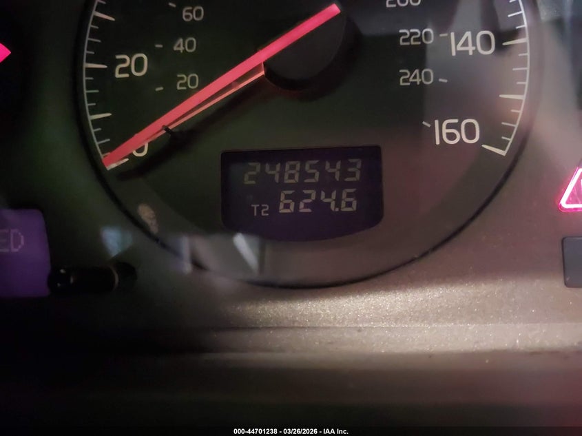 2001 Volvo S60 2.4 VIN: YV1RS61R212071587 Lot: 44701238