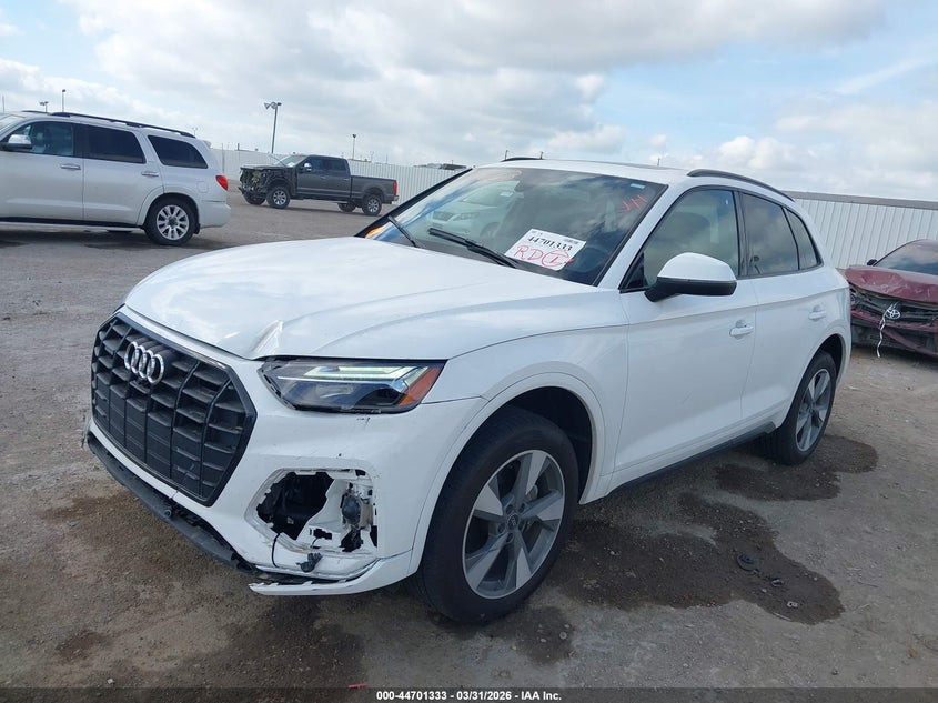 Vin: wa1bbafy6r2123559, lot: 45198464, audi q5 premium plus 40 tfsi quattro s tronic 20242