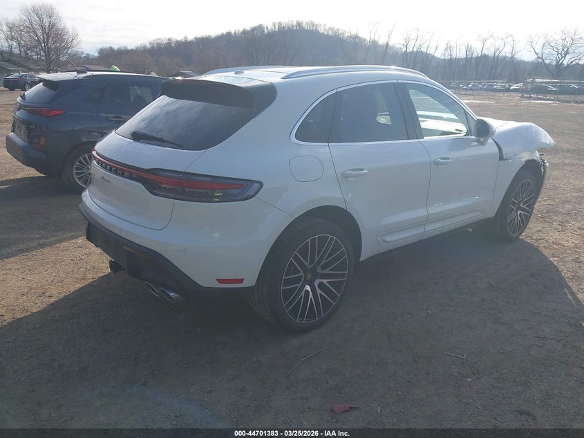 Vin: wp1aa2a56rlb13582, lot: 45198514, porsche macan t 20244