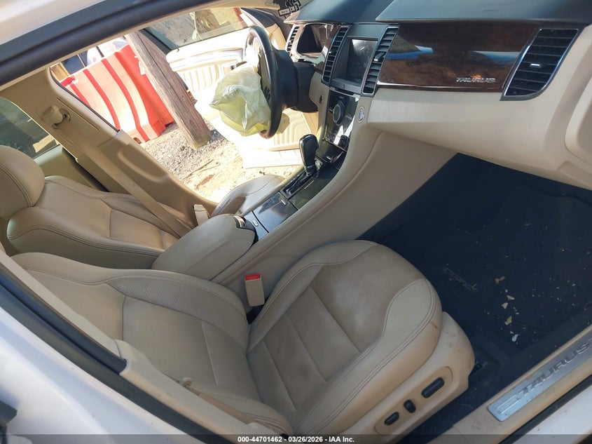 2019 Ford Taurus Limited