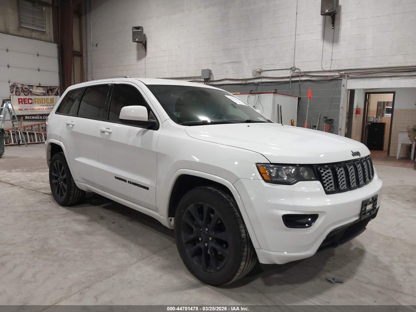 2020 Jeep Grand Cherokee Altitude 4X2