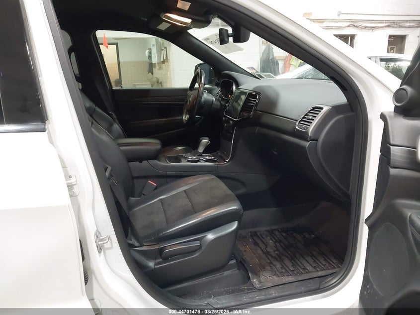 2020 Jeep Grand Cherokee Altitude 4X2