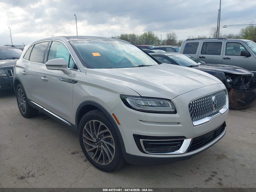 2019 Lincoln Nautilus Reserve