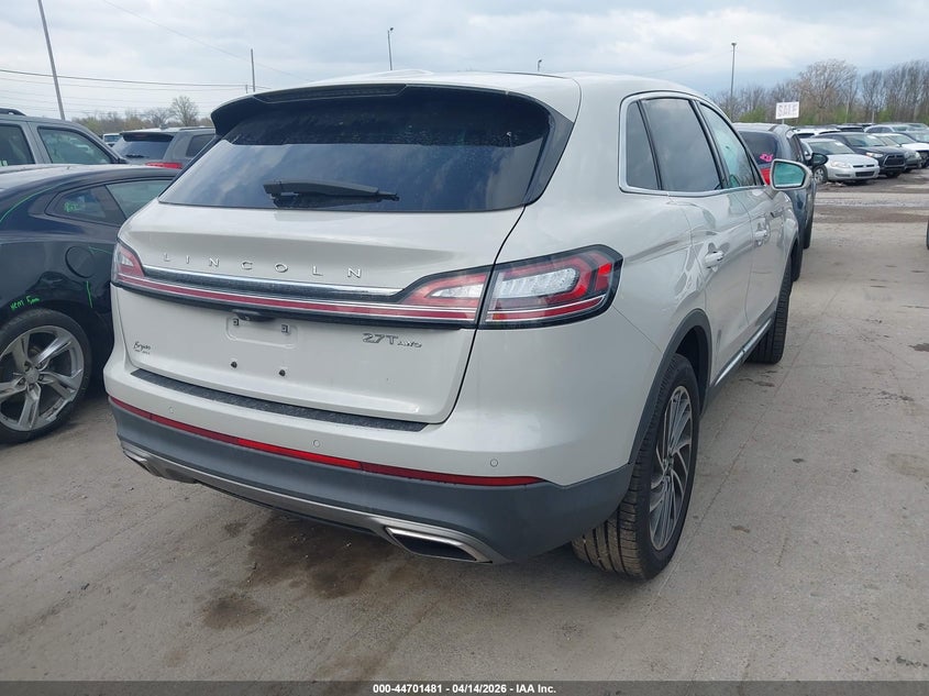 2019 Lincoln Nautilus Reserve