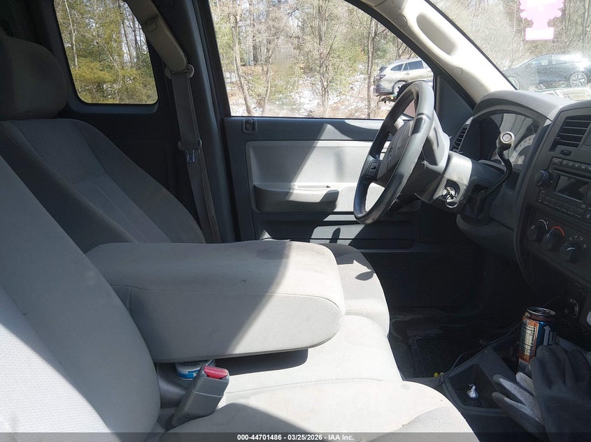 2006 Dodge Dakota St