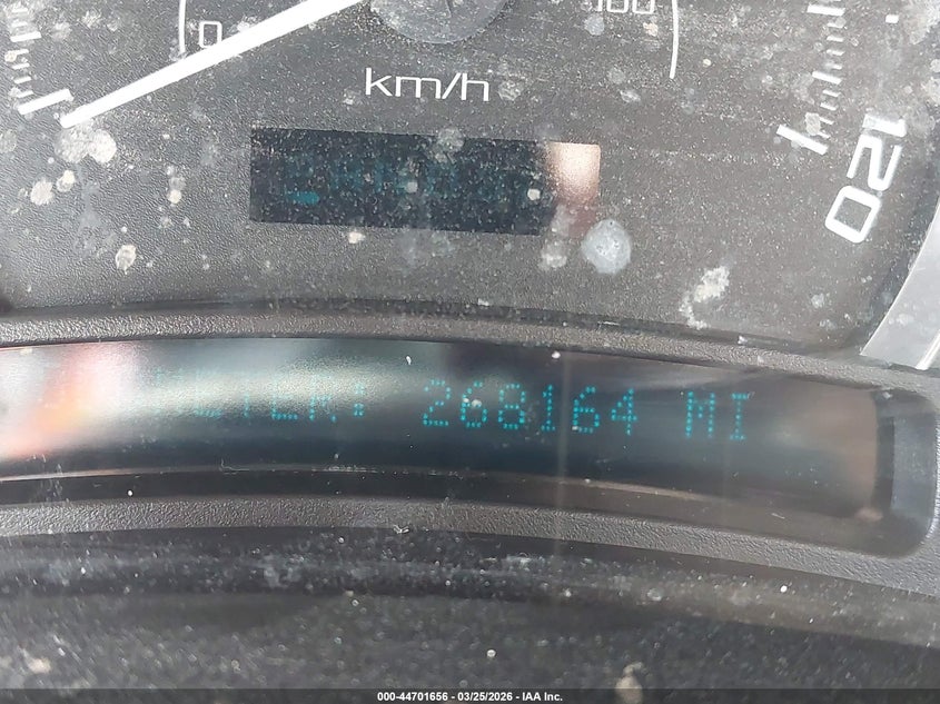 2005 Cadillac Escalade Esv Platinum Edition VIN: 3GYFK66NX5G260610 Lot: 44701656