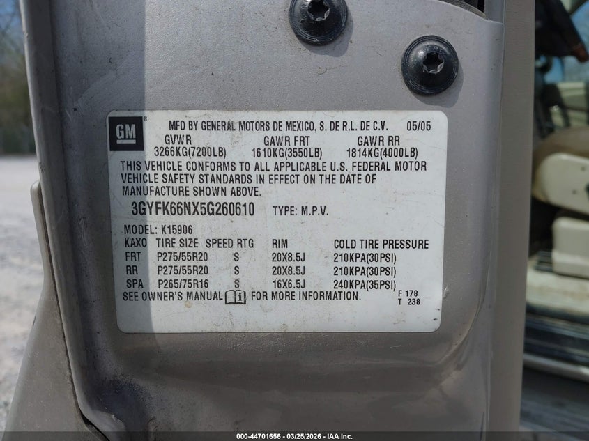 2005 Cadillac Escalade Esv Platinum Edition VIN: 3GYFK66NX5G260610 Lot: 44701656