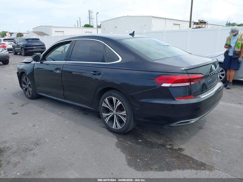 2022 Volkswagen Passat 2.0T Se