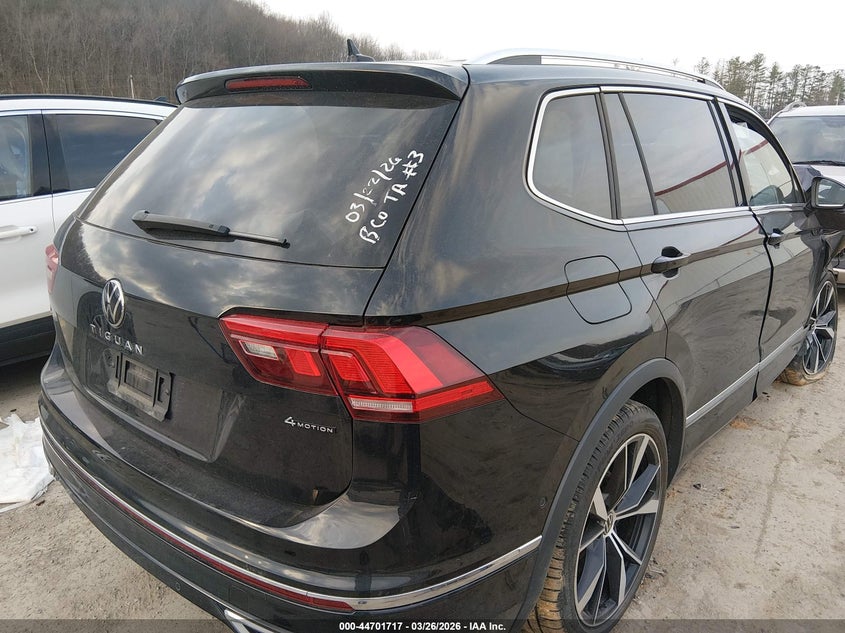 2024 VOLKSWAGEN TIGUAN 2.0T SEL R-LINE — Photo 4