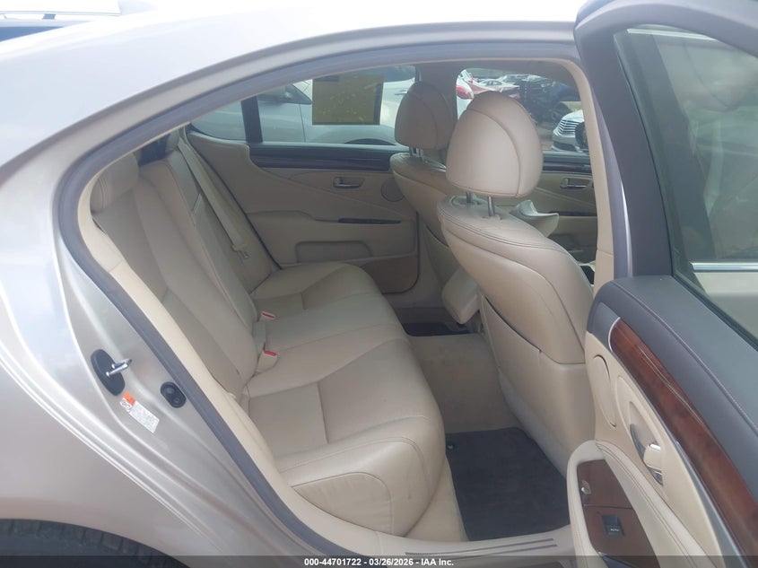 2016 Lexus Ls 460 VIN: JTHBL5EF7G5139984 Lot: 44701722