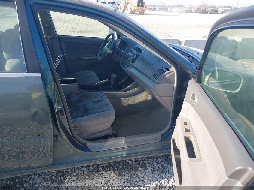 2003 Toyota Camry Le V6