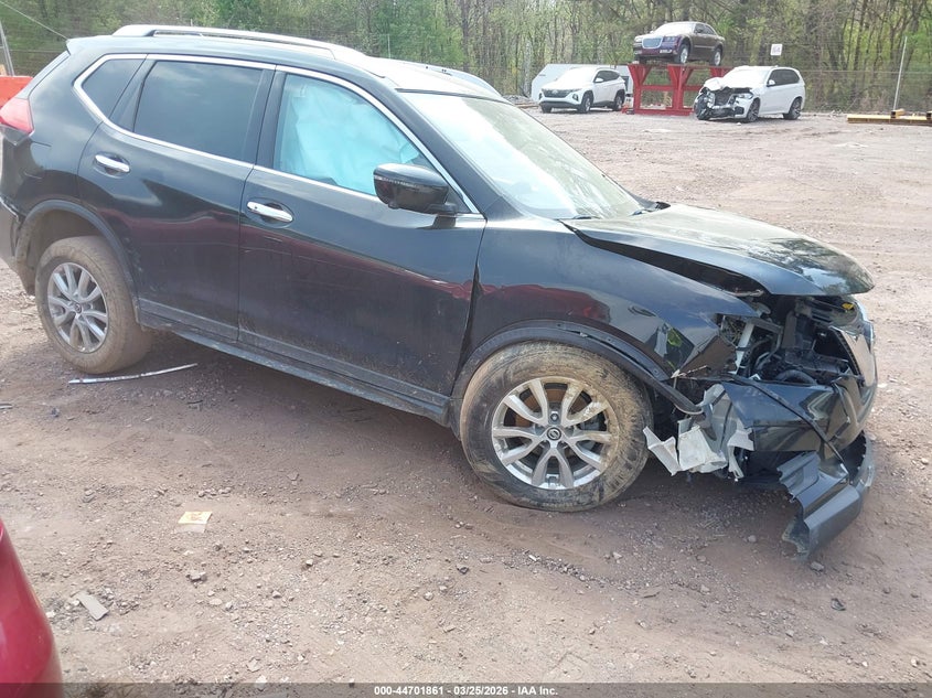 2017 Nissan Rogue Sv