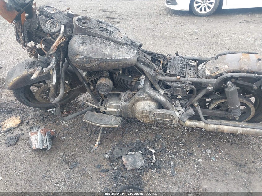 2003 Harley-Davidson Fltri Anniversary VIN: 1HD1FSW483Y610564 Lot: 44701881