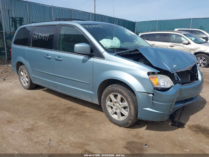 2008 Chrysler Town & Country Touring
