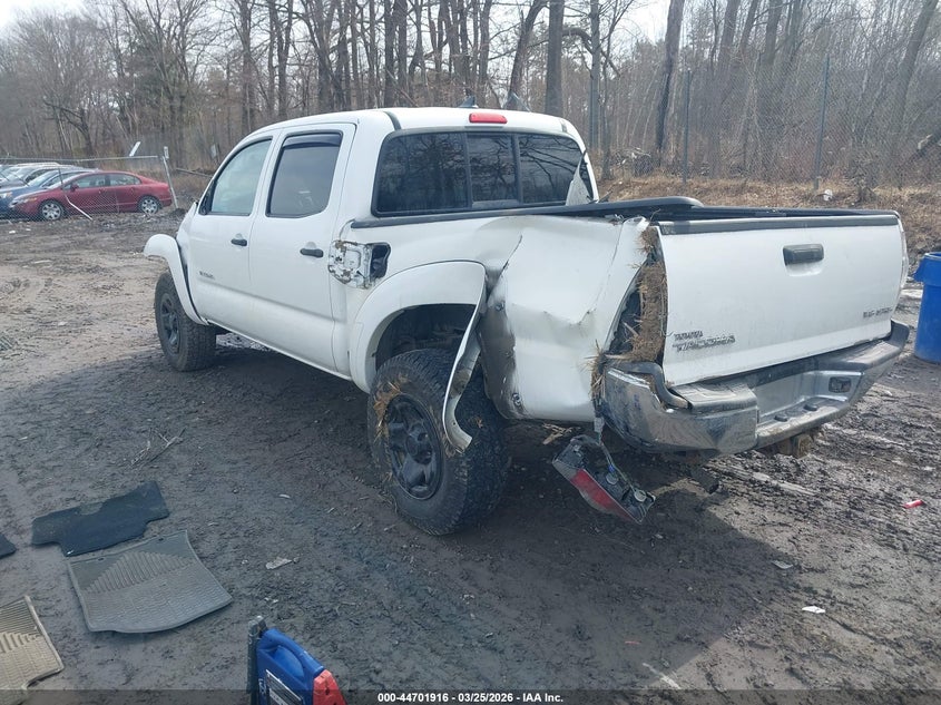 2015 Toyota Tacoma Base V6