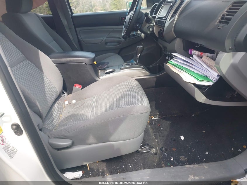 2015 Toyota Tacoma Base V6