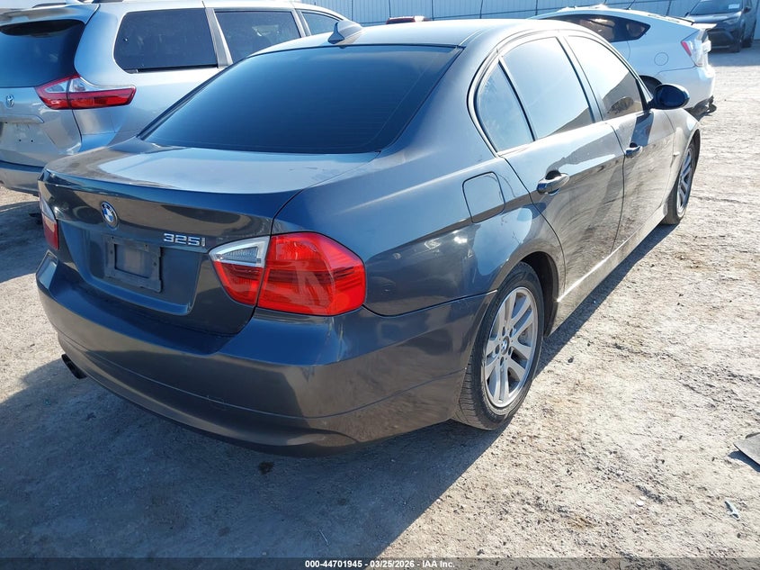 2006 BMW 325I