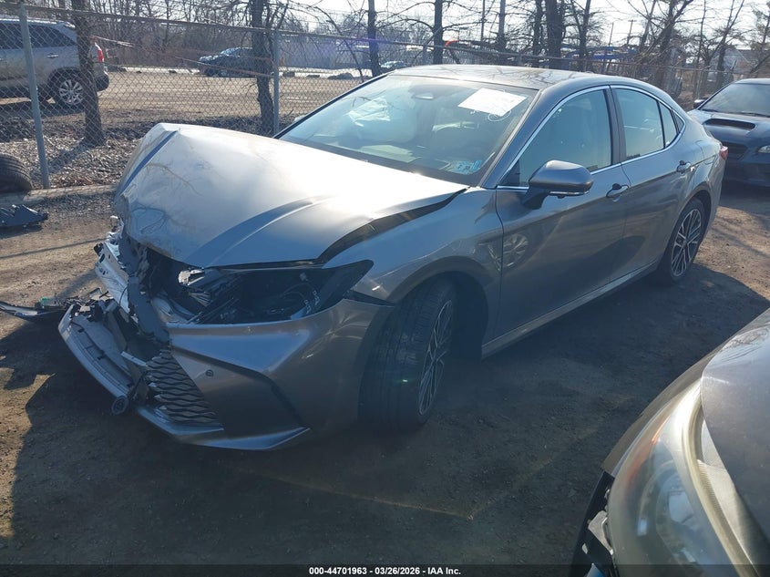 2025 Toyota Camry Xle