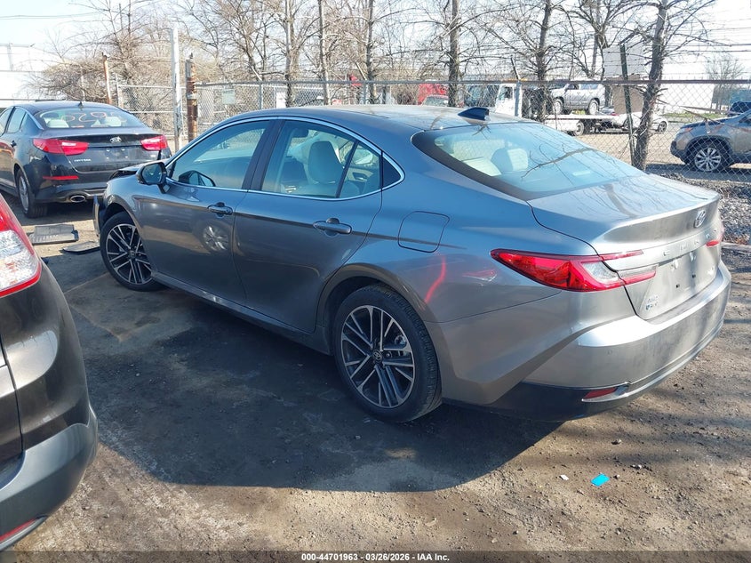 2025 Toyota Camry Xle