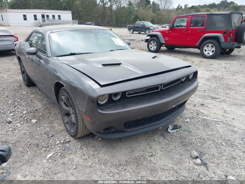 2015 Dodge Challenger Sxt