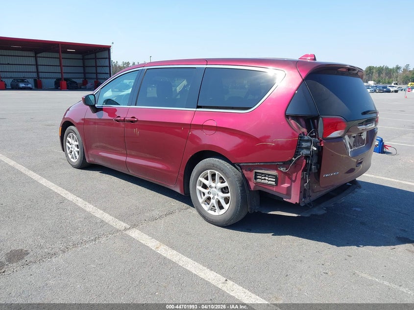 Vin: 2c4rc1dg3hr517807, lot: 45199124, chrysler pacifica touring 20173