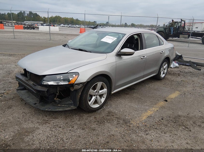 2012 Volkswagen Passat 2.5L Se