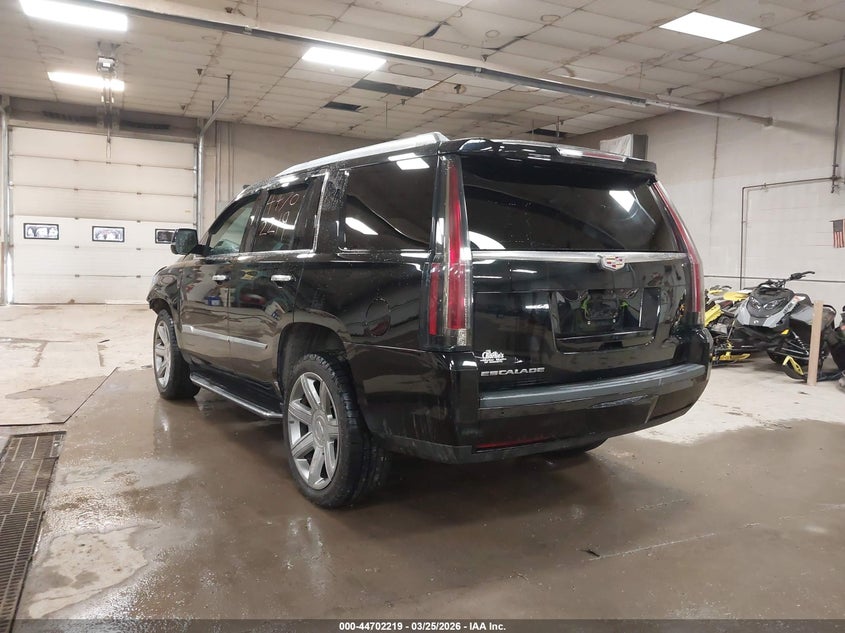 CADILLAC ESCALADE - zdjęcie 3