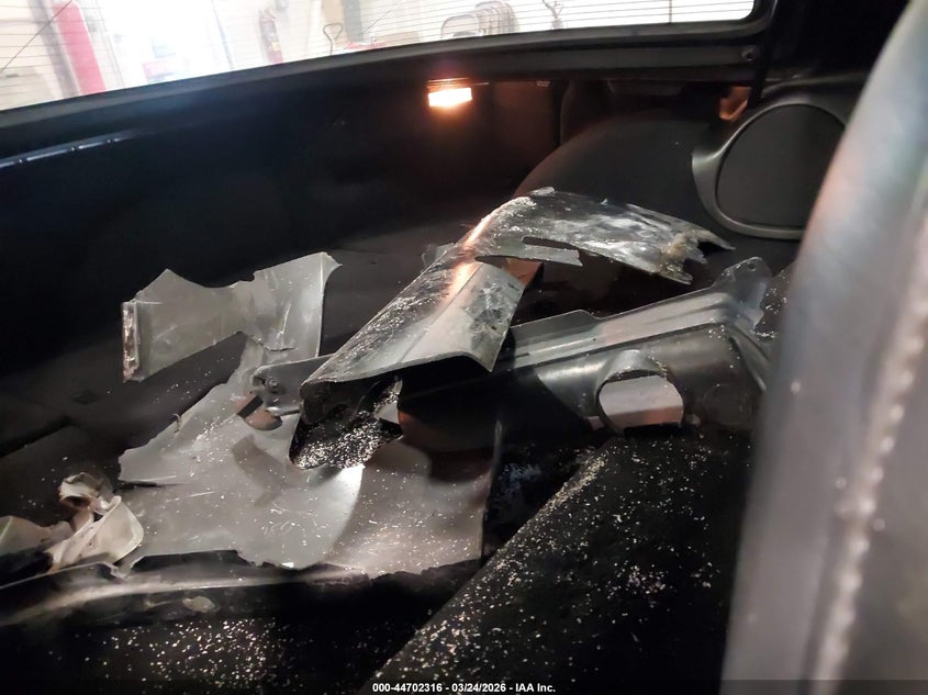 2000 Chevrolet Corvette VIN: 1G1YY22G5Y5125049 Lot: 44702316