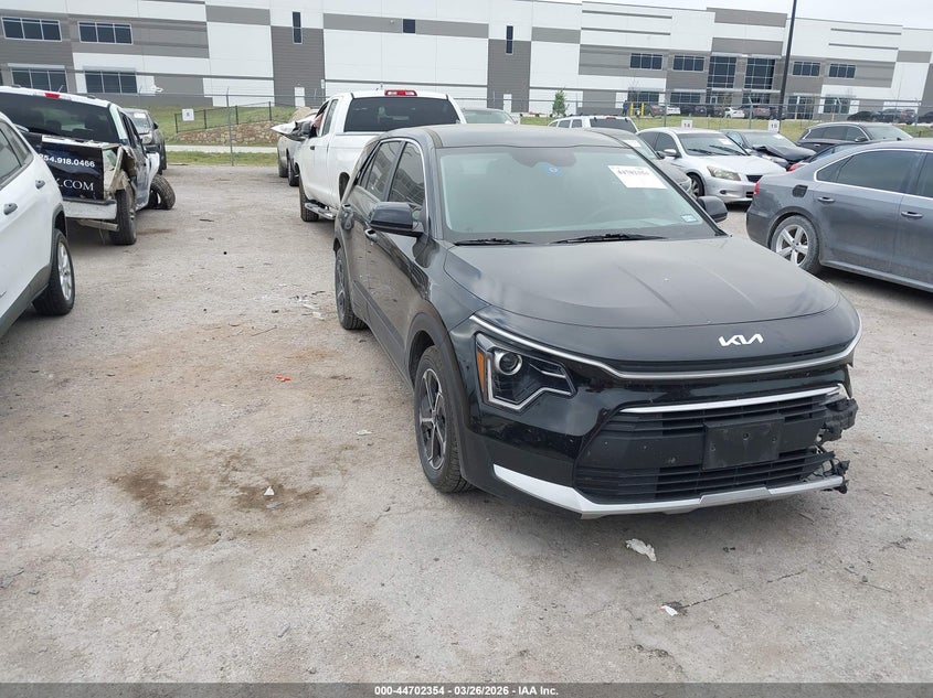 2023 Kia Niro Lx