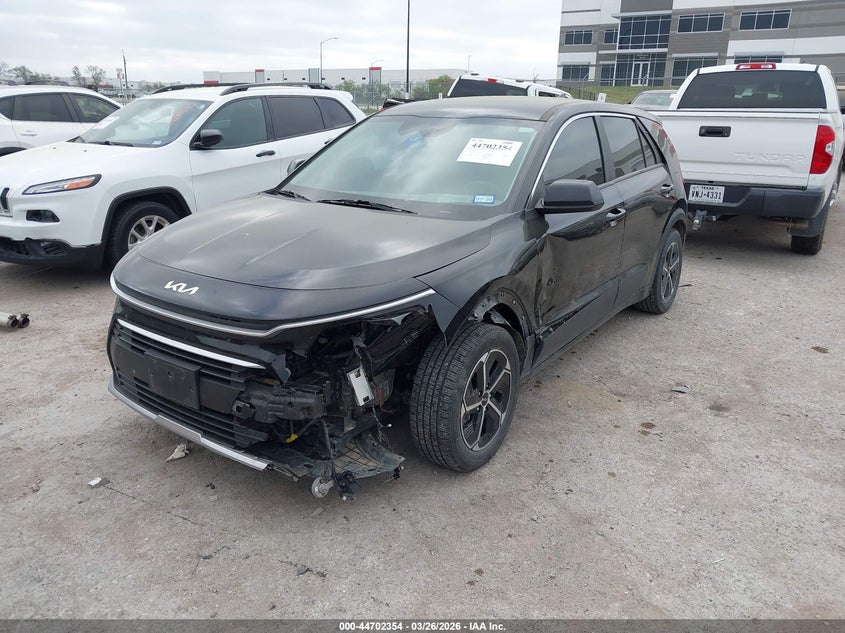 2023 Kia Niro Lx